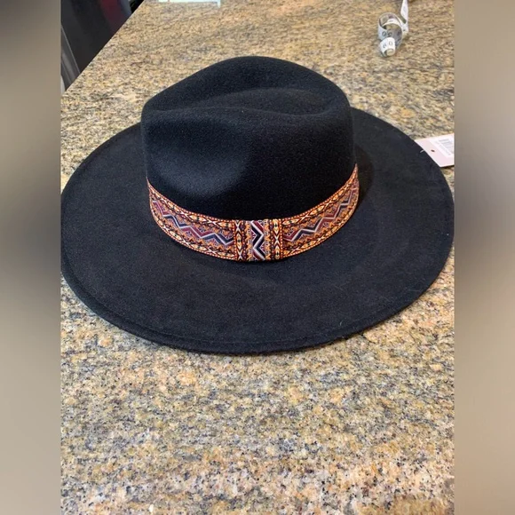 Boho Wide Brim Hat new with tags - Picture 2 of 9